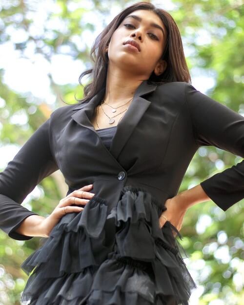 Sarpatta Actress Hot